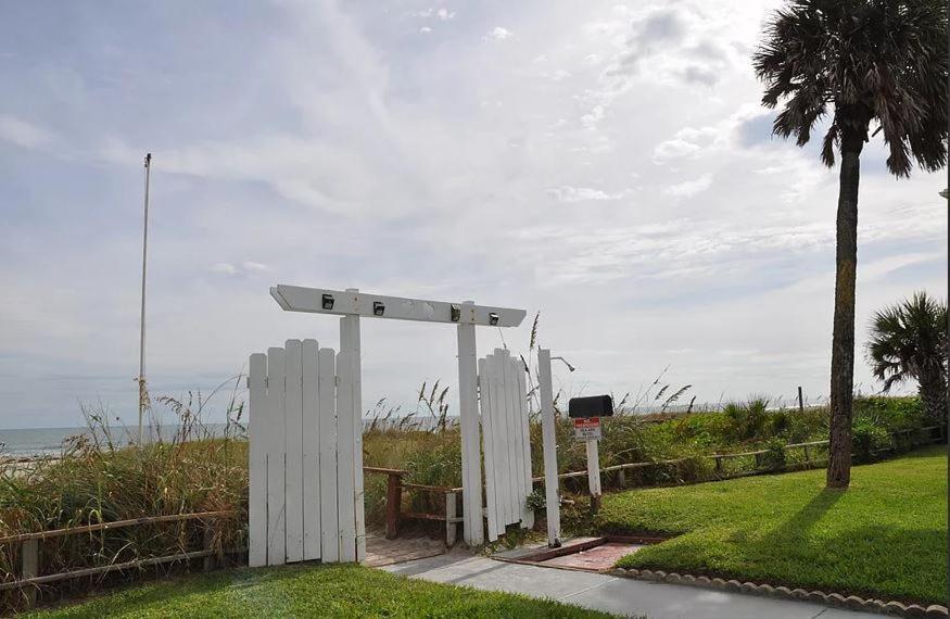 Sea Aire Oceanfront Inn Cocoa Beach Εξωτερικό φωτογραφία